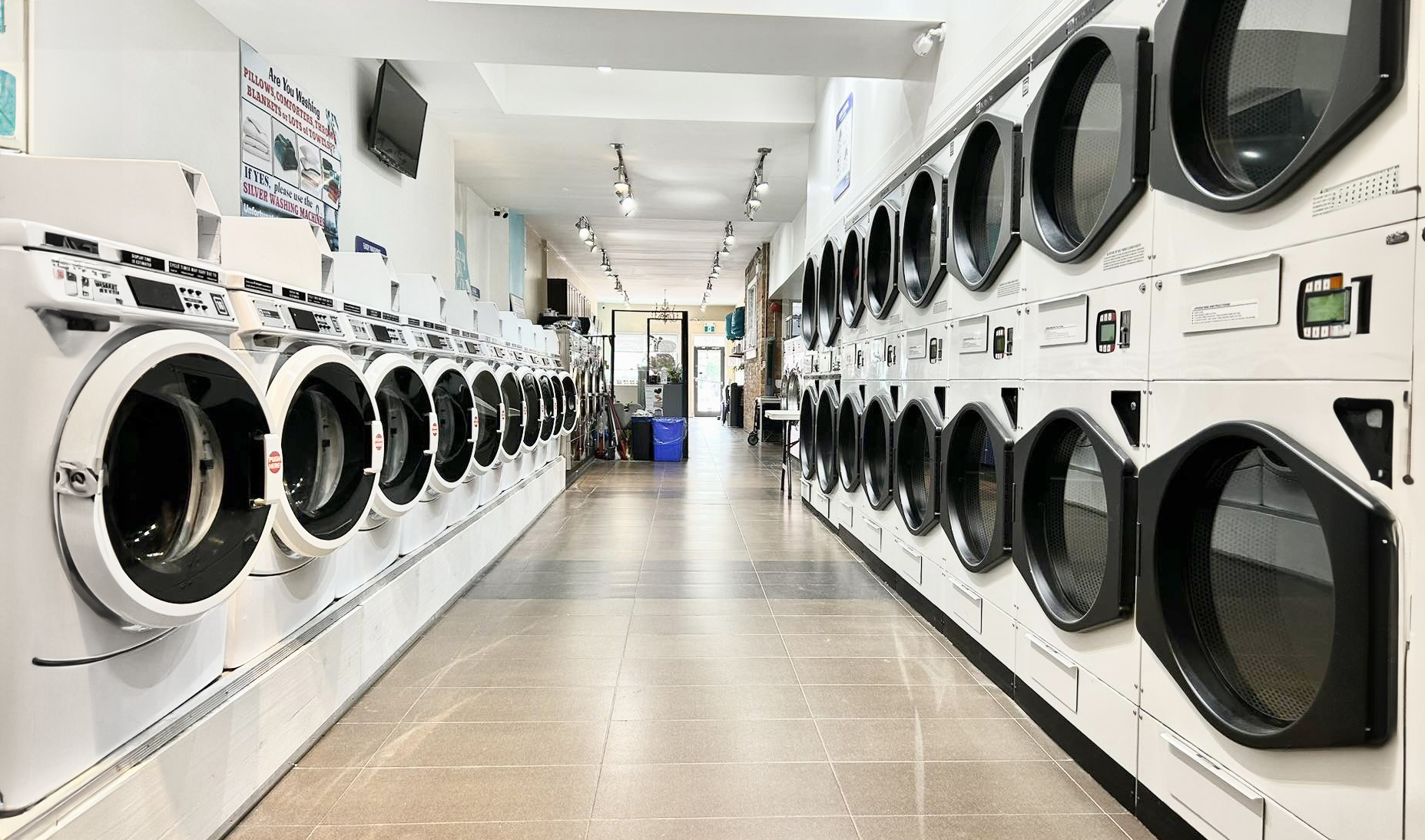 white washing machines